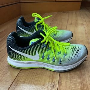 Nike Womens Air Zoom Pegasus 33 831356-007 Black/Yellow Running Shoes Size 7.5